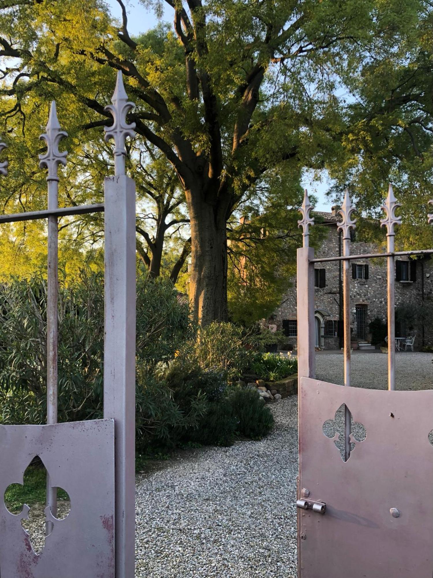 B&B Cascina Mattarelle Monzambano Exterior foto